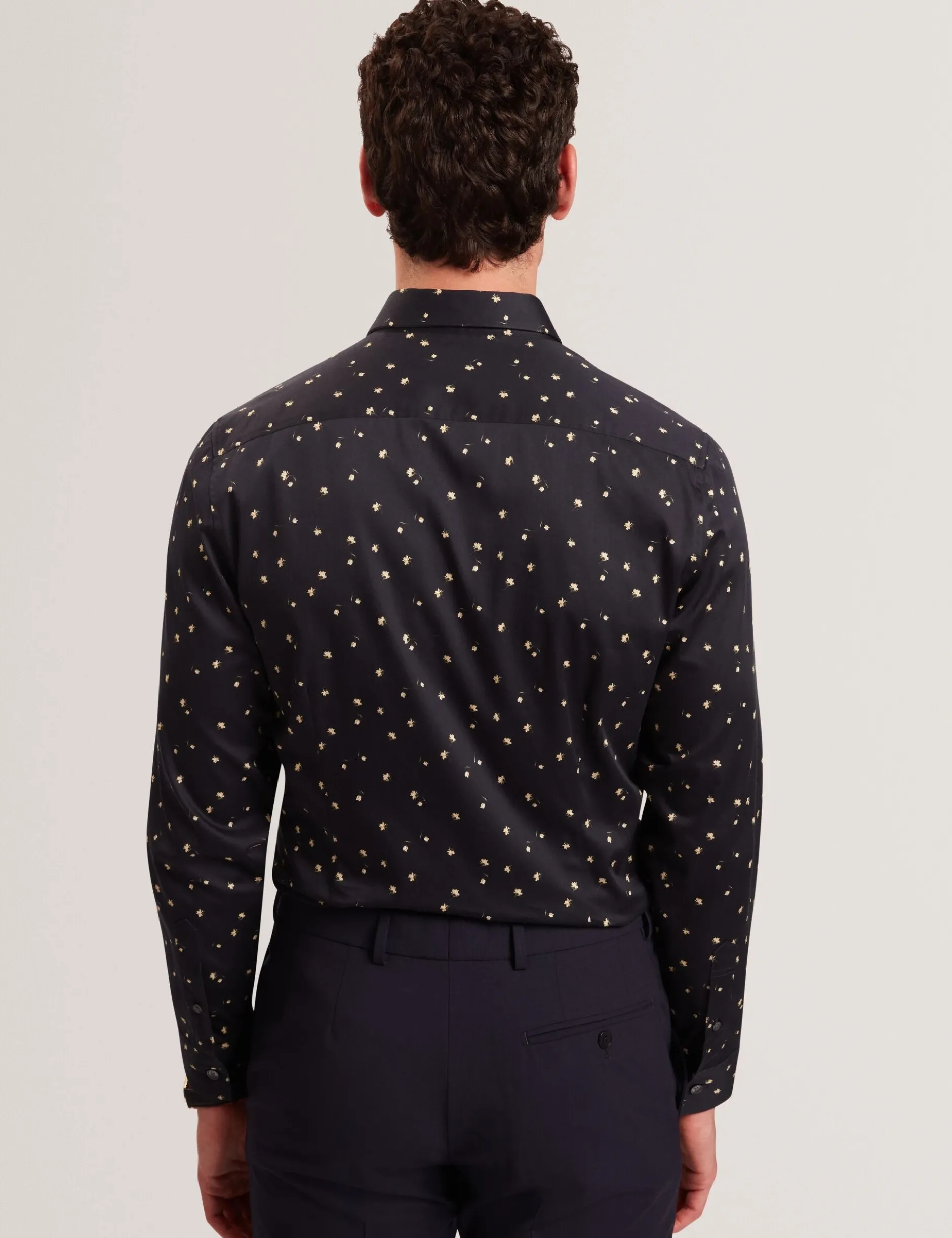Ditsy Blooms Slim Long Sleeve Shirt