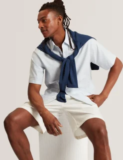 Embroidered Hem Pinstripe Short Sleeve Shirt