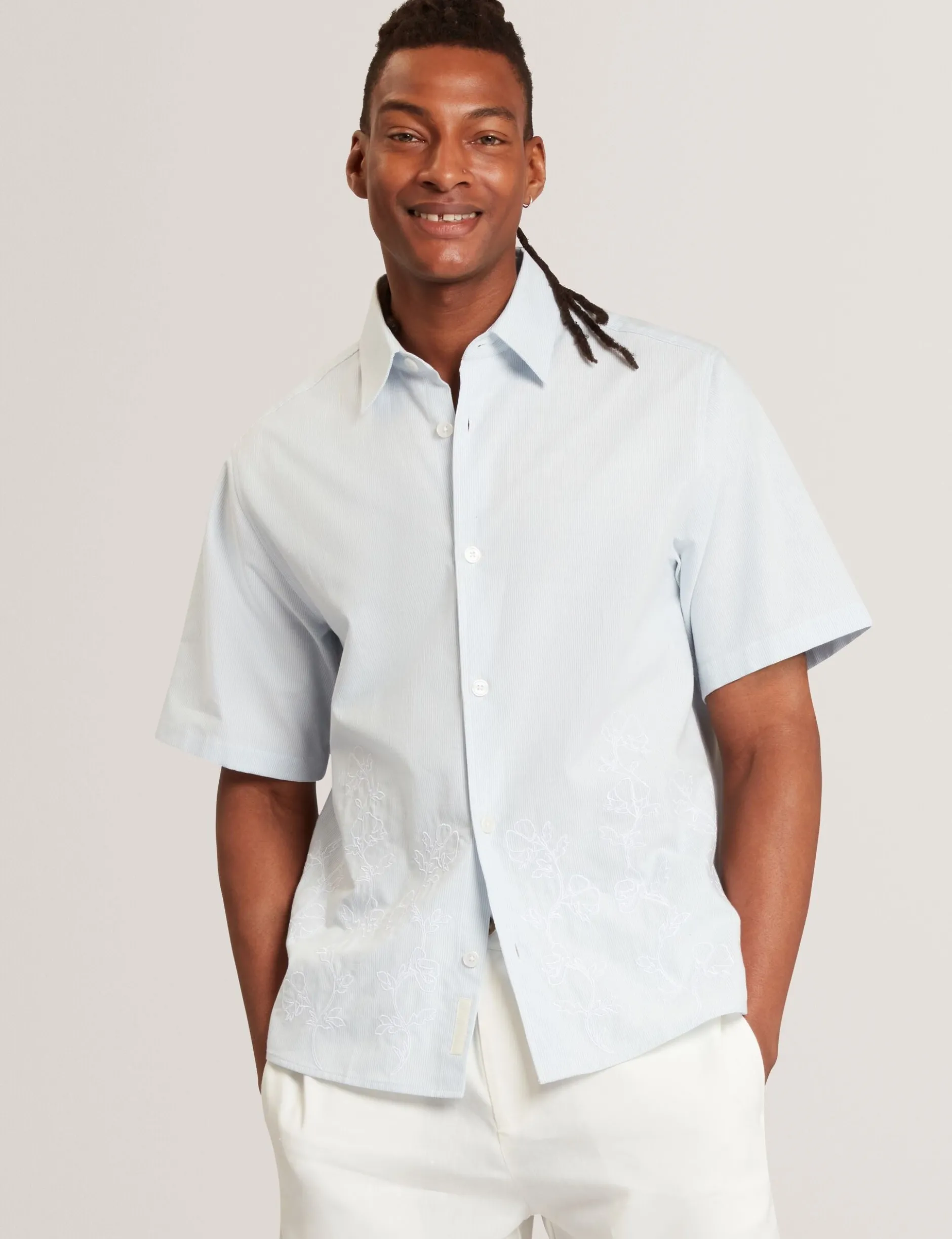 Embroidered Hem Pinstripe Short Sleeve Shirt