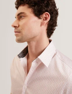 Geometric Leaf Print Short Sleeve Shirt