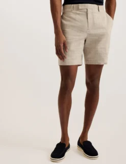 Linen Blend Short