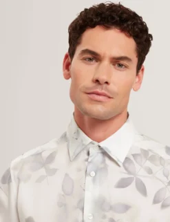 Photograhic Leaf Print Regular Fit Shirt