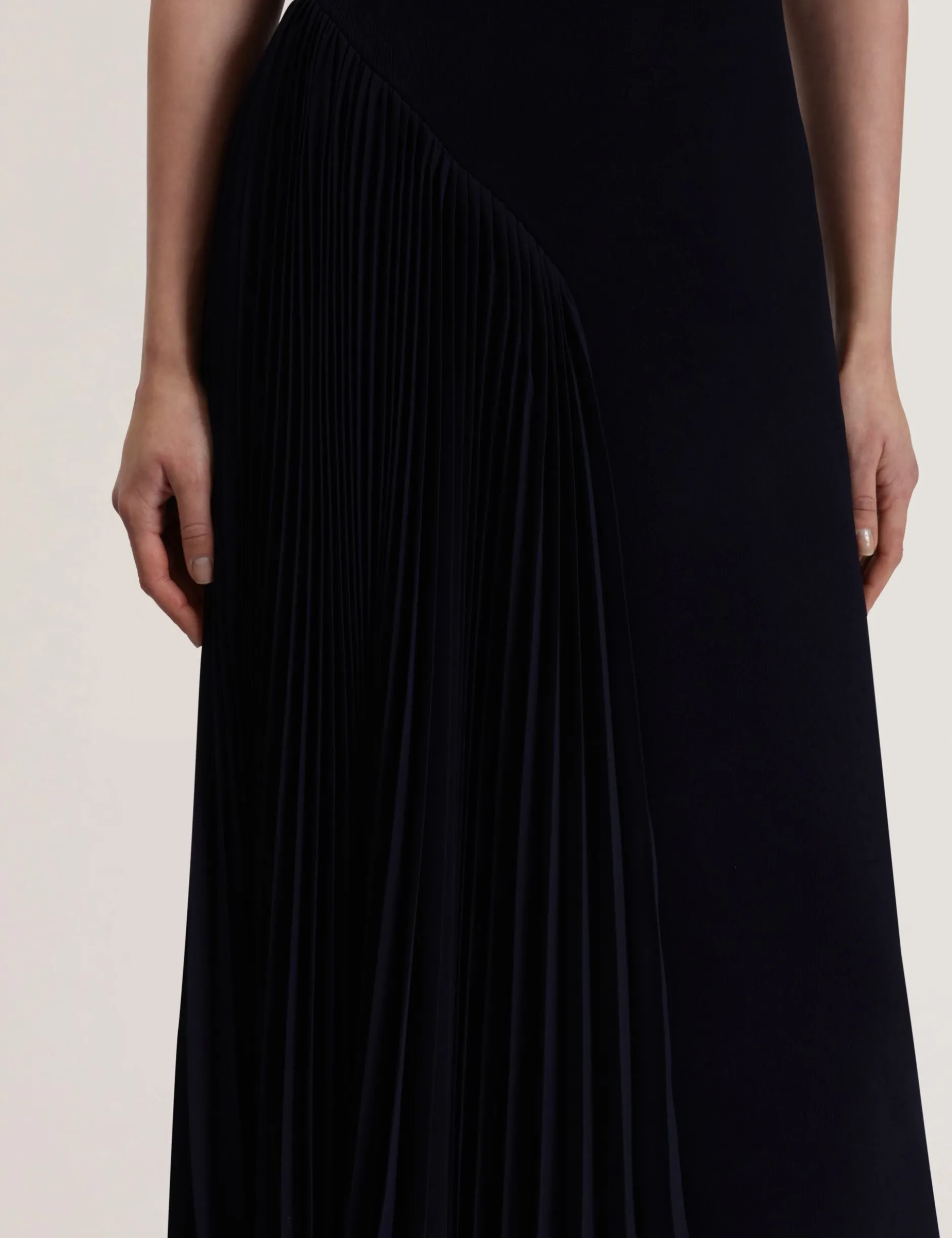 Pleated Panel Sleeveless Knitted Midi Dress