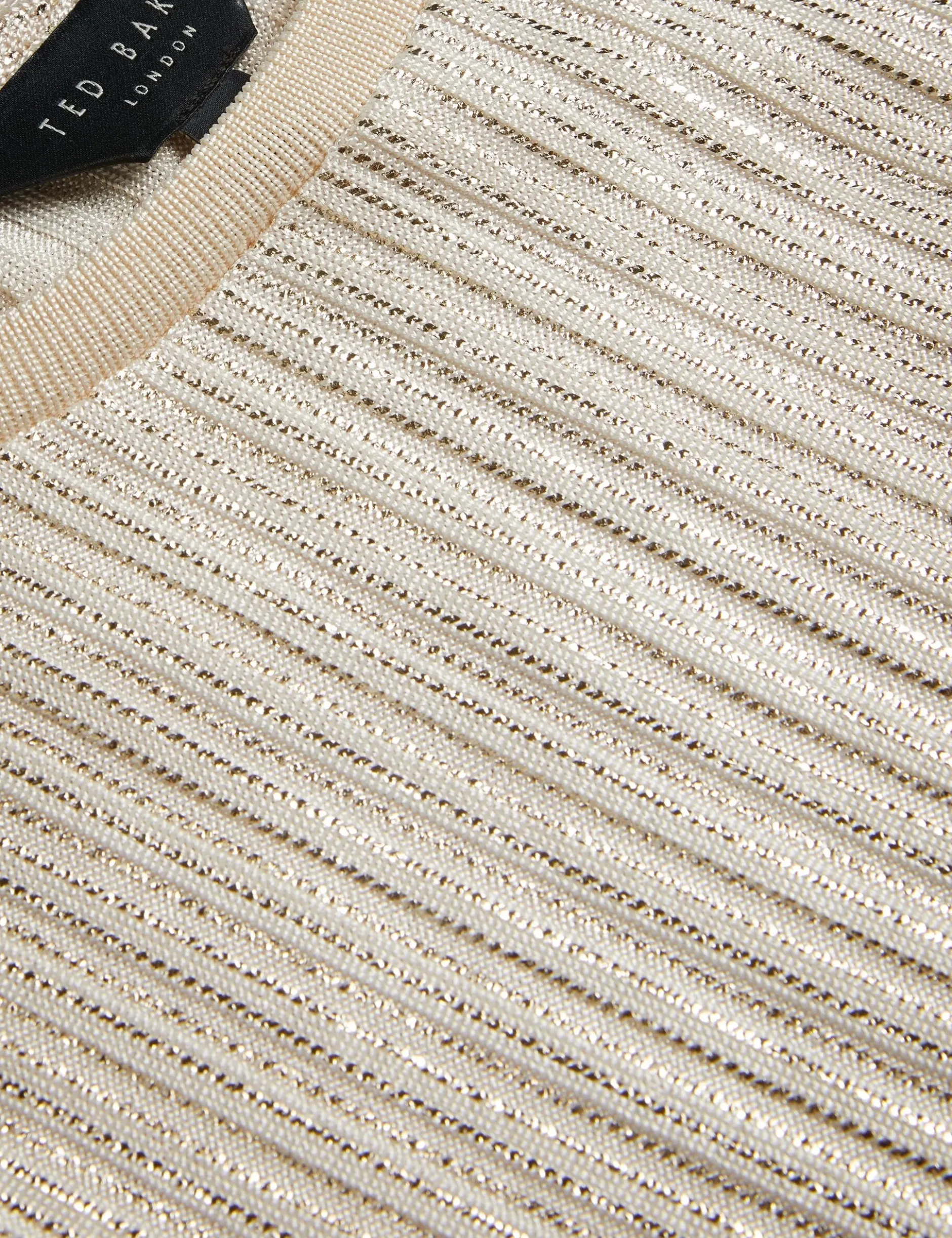 Ribbed Metallic Fitted T-Shirt