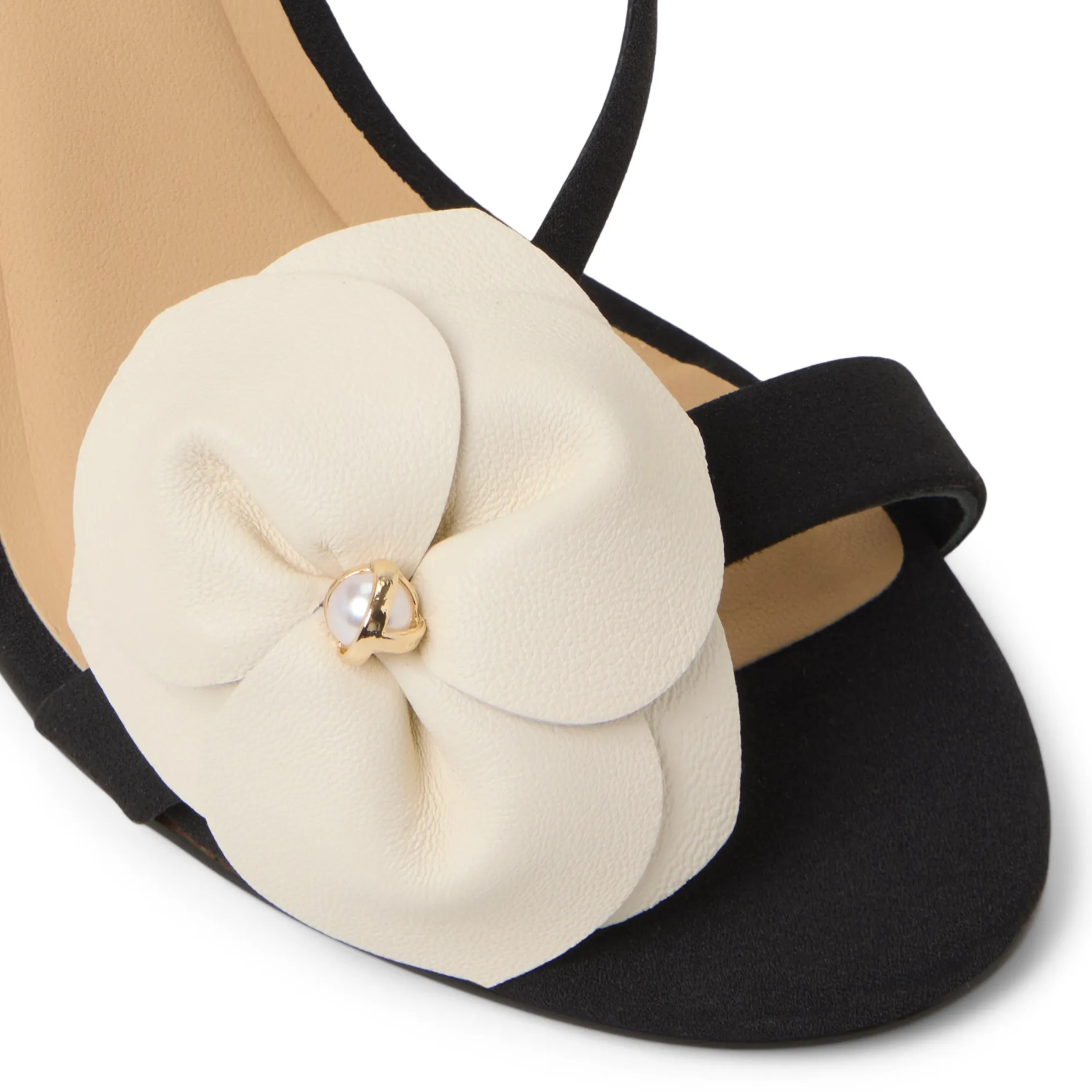 Sandal