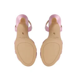 Sandal