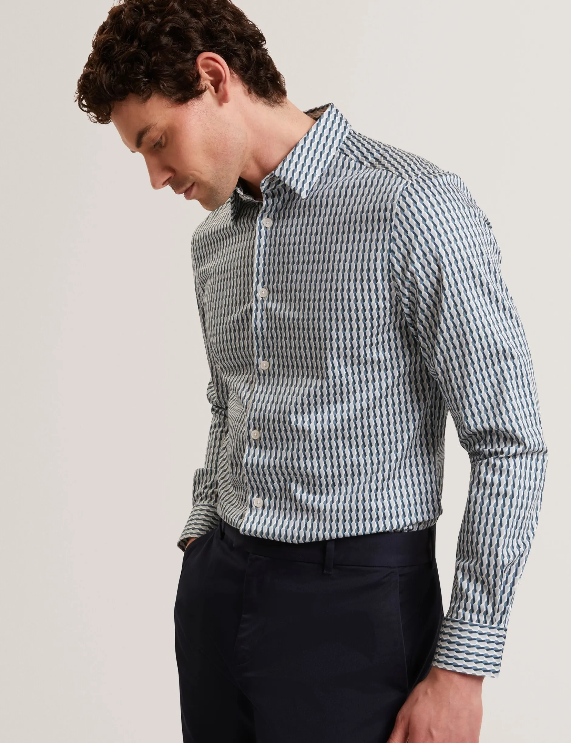 Slim Geo Striped Long Sleeve Shirt