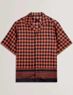 Tile Border Print Short Sleeve Shirt
