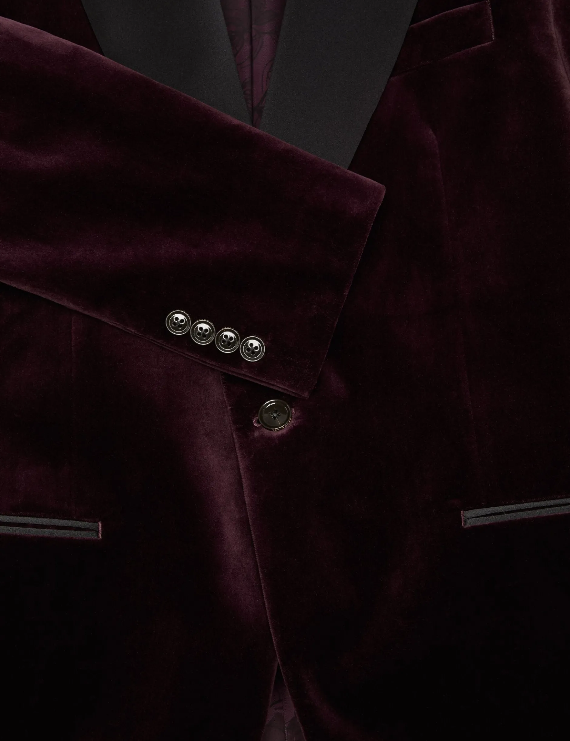 Velvet Single Breasted Tuxedo Jacket